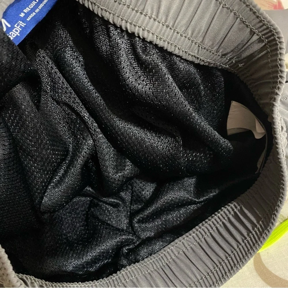 Gap Kids Mesh Lined Gray Performance Shorts